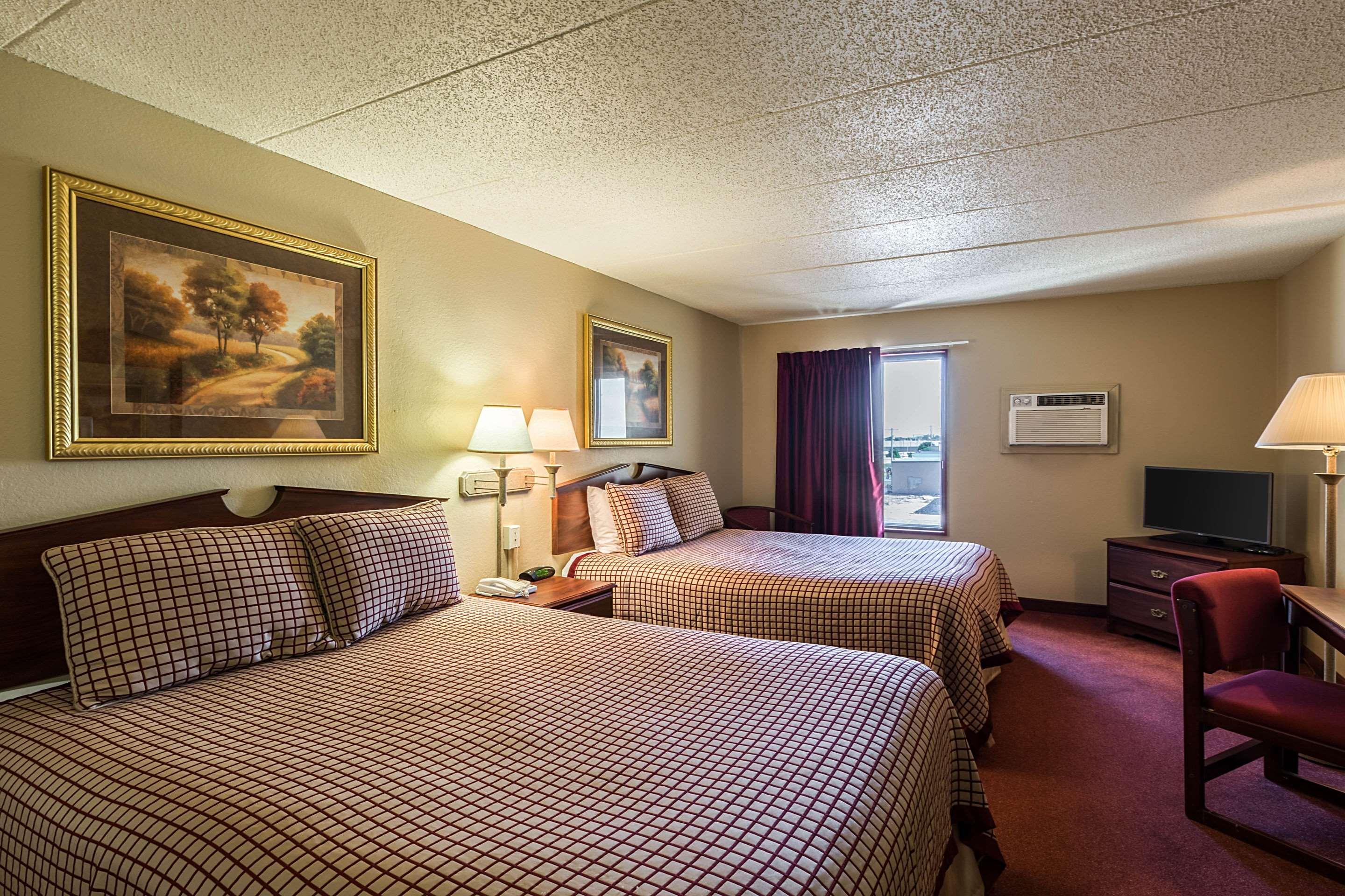 Rodeway Inn Norfolk Exterior foto